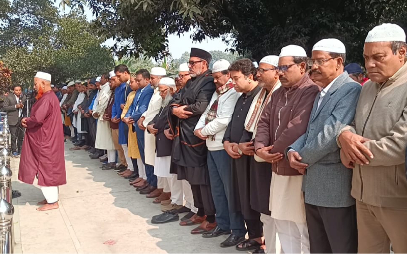 বিএনপি নেতা শামসুজ্জামান ডাবলুর জানাজায় জনসমাগম