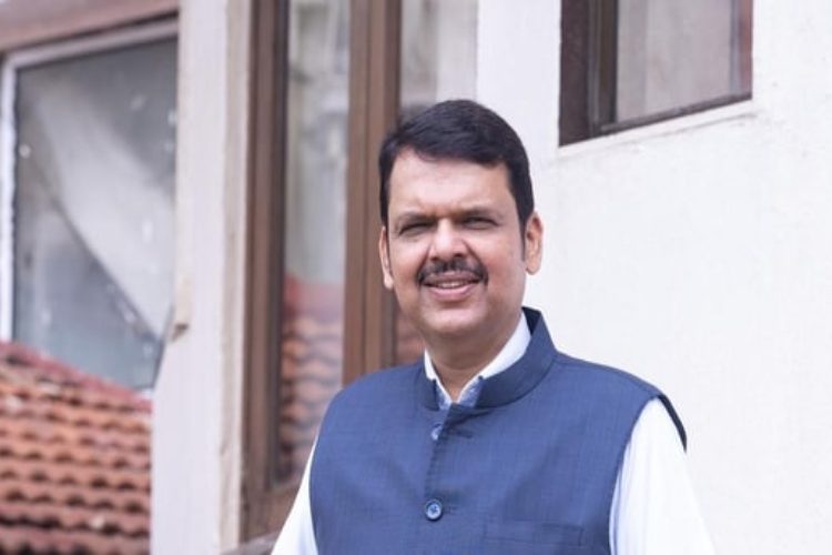 ভারতের মহারাষ্ট্রের মুখ্যমন্ত্রী দেবেন্দ্র ফড়নবিশ বলেছেন, রাজ্য সরকার অবৈধ বাংলাদেশিদের নির্বাসনের জন্য একটি ডিটেনশন সেন্টারও তৈরি করেছে, ছবি: সংগৃহীত।