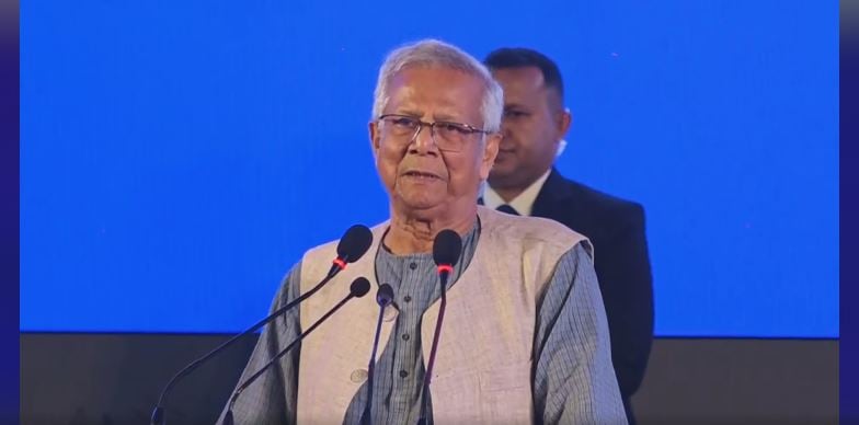 সবার জন্য চাকরির ধারণা ভুল, এটি দাস প্রথার শামিল: প্রধান উপদেষ্টা