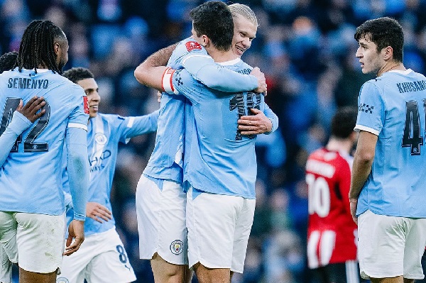 ১০ গোলের বন্যা বইয়ে জিতল গার্দিওলার ম্যানসিটি