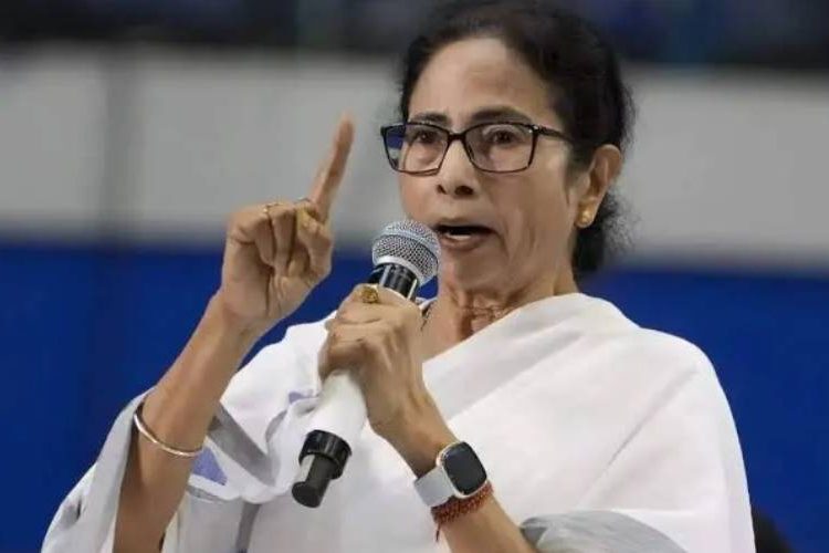 পশ্চিমবঙ্গের মুখ্যমন্ত্রী মমতা ব্যানার্জী। ছবি: সংগৃহীত