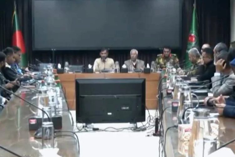 আইনশৃঙ্খলা রক্ষাকারী বাহিনীর সঙ্গে নির্বাচন কমিশনের বৈঠক