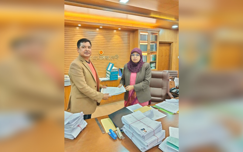 ‘মৃত’ আনোয়ারা বেগম নির্বাচন কমিশনে, বহাল যুবদল নেতার মনোনয়ন