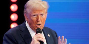 মার্কিন প্রেসিডেন্ট ডোনাল্ড ট্রাম্প