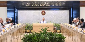 ছবি: প্রধান উপদেষ্টা ড. মুহাম্মদ ইউনূসের সভাপতিত্বে উপদেষ্টা পরিষদের বৈঠক।