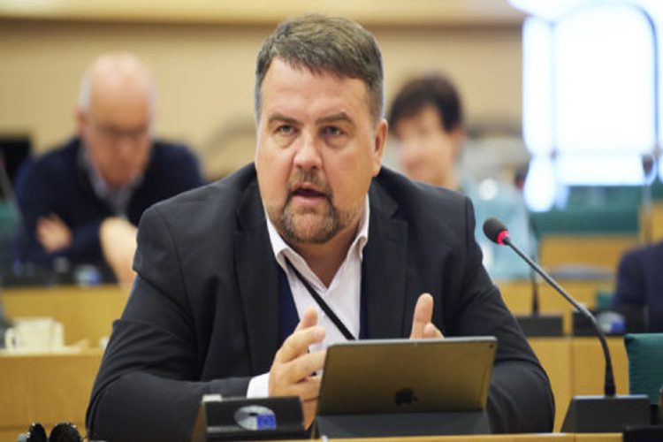 ছবি: ইইউ ইলেকশন অবজারভেশন মিশনের প্রধান পর্যবেক্ষক ড. ইভার্স ইয়াবস।