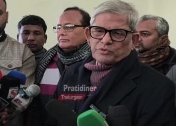 ছবি: ঠাকুরগাঁওয়ে বিএনপি মহাসচিব মির্জা ফখরুল ইসলাম আলমগীর