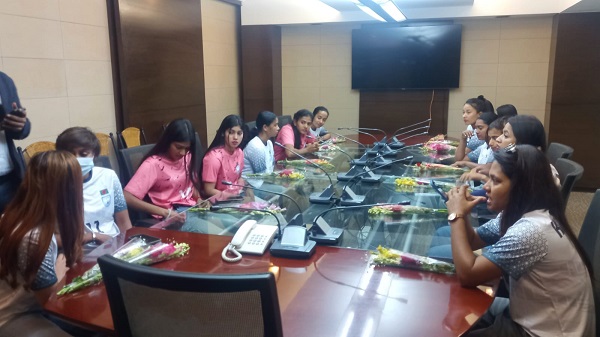 চ্যানেল আইতে ফুলেল অভ্যর্থনা সাফ ফুটসাল চ্যাম্পিয়নদের