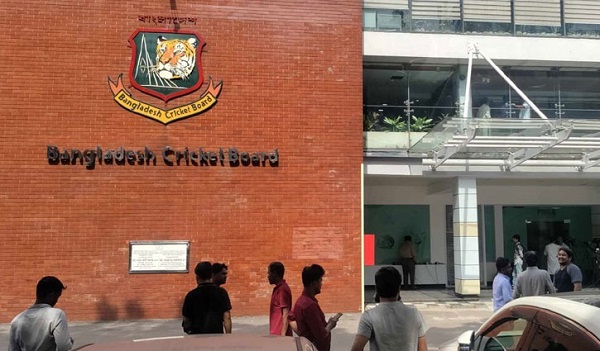 নিরাপত্তা শঙ্কায় মিরপুর স্টেডিয়ামে গণমাধ্যমের প্রবেশ সীমিত করল বিসিবি