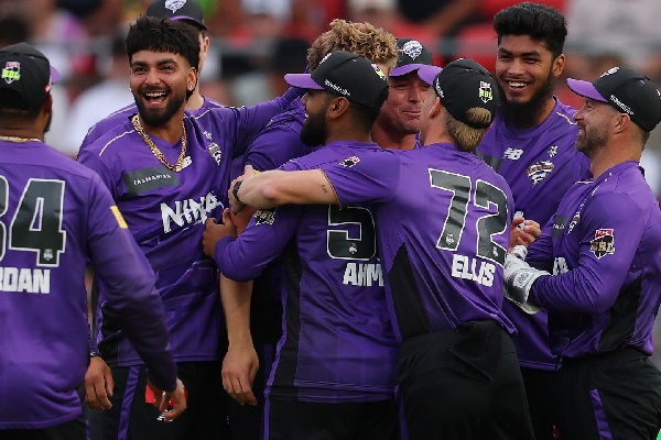 বড় লক্ষ্য তাড়ায় জয় পেল রিশাদের হোবার্ট