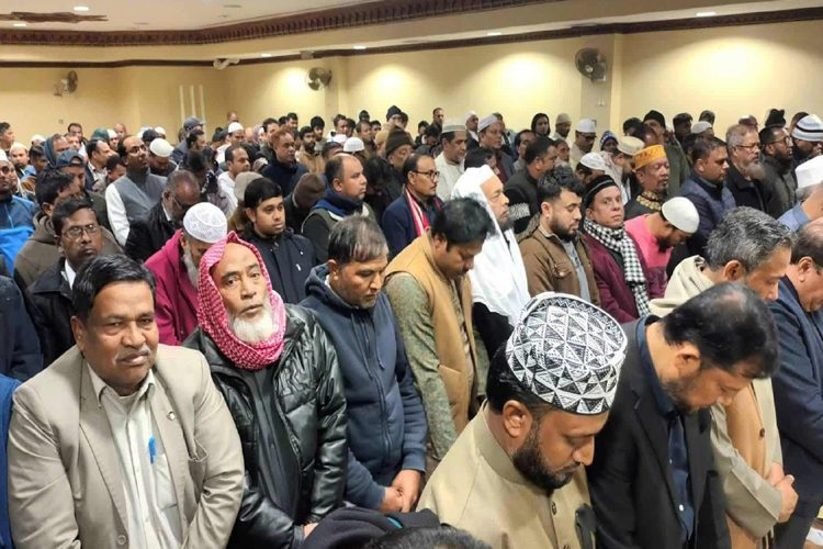 কুয়েতে বেগম খালেদা জিয়ার গায়েবানা জানাজা অনুষ্ঠিত