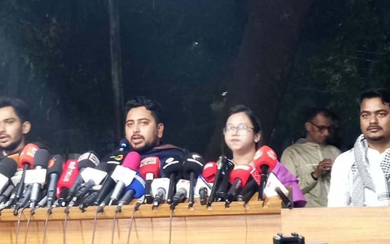 ঋণ খেলাপি-দ্বৈত নাগরিকদের নির্বাচনে দেখতে চাই না: নাহিদ ইসলাম