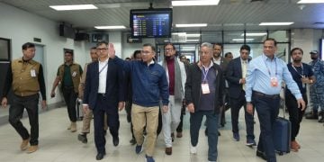 বিএনপি চেয়ারম্যান তারেক রহমান চট্টগ্রামের শাহ আমানতে পৌঁছান। ছবি: মঞ্জুর মোর্সেদ রিকি