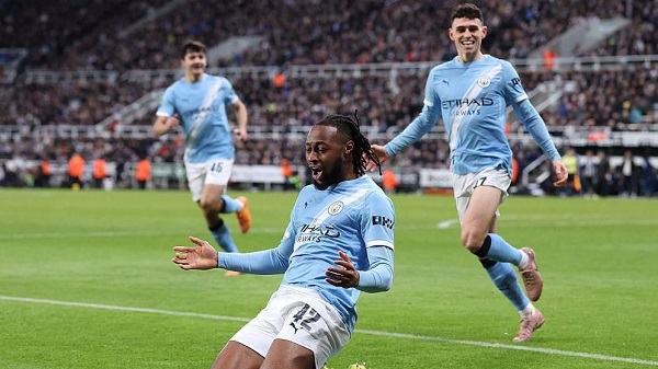 ফাইনালে এক পা দিয়ে রাখল ম্যানসিটি