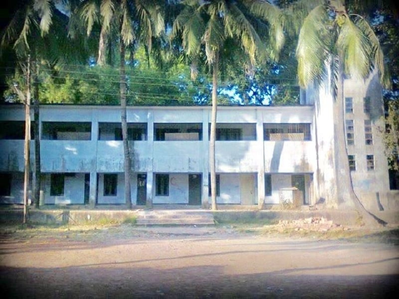 চট্টগ্রাম বিশ্ববিদ্যালয় ল্যাবরেটরি স্কুল এন্ড কলেজের শিক্ষার্থীদের বিক্ষোভ