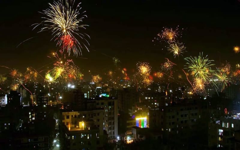 শবে-বরাতে ঢাকায় আতশবাজি ও ফানুস নিষিদ্ধ