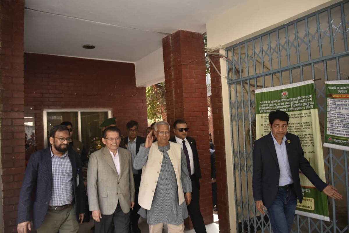 অন্তর্বর্তী সরকারের উপদেষ্টারা কে কোথায় ভোট দিয়েছেন