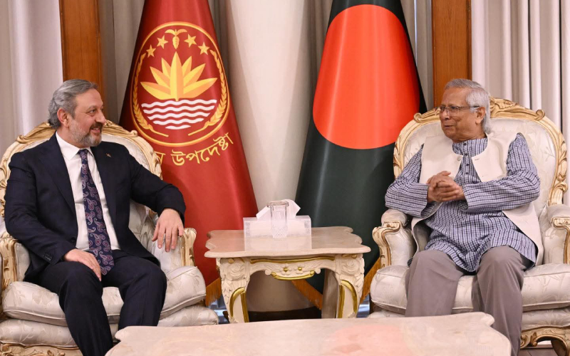 প্রধান উপদেষ্টার সঙ্গে তুরস্কের নির্বাচন পর্যবেক্ষক দলের সৌজন্য সাক্ষাৎ