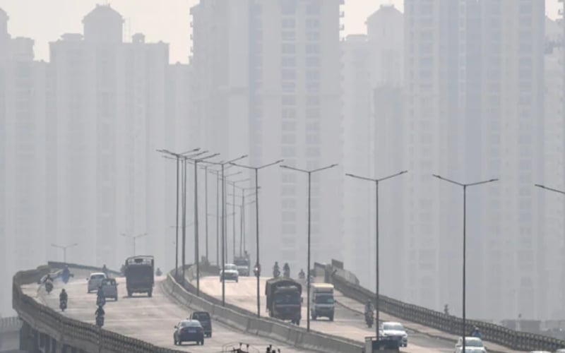 বাবা-মা অনলাইন গেম বন্ধ করায় একসঙ্গে ৩ বোনের আত্মহত্যা!