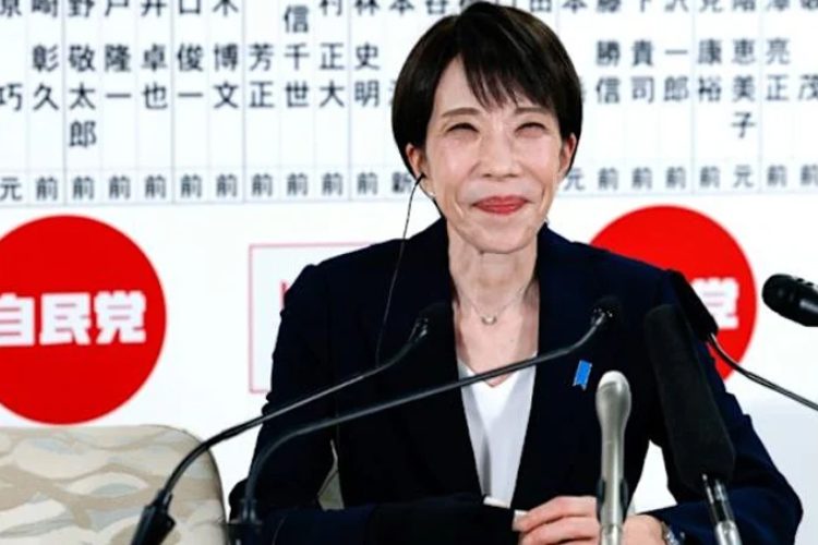 ছবি: জাপানের প্রথম নারী প্রধানমন্ত্রী সানায়ে তাকাইচি।