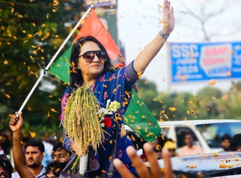 পটল কন্যা পুতুলের জয়