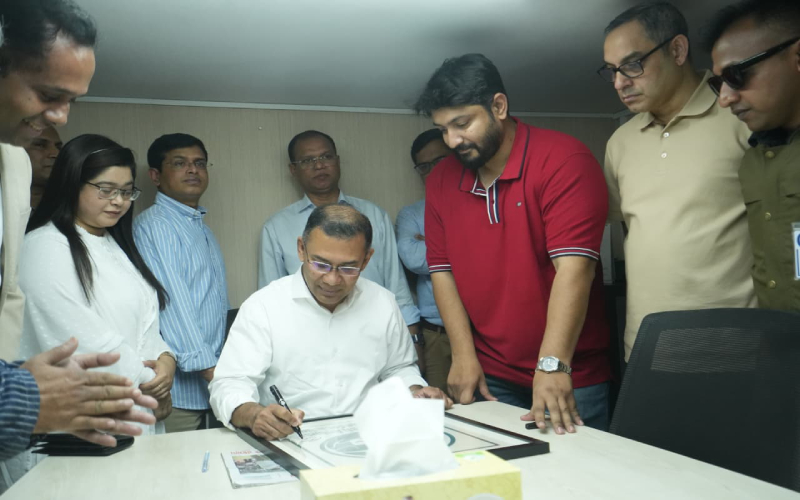 বনানীতে ফ্রি অ্যানিমেল ক্লিনিক উদ্বোধন করলেন তারেক রহমান