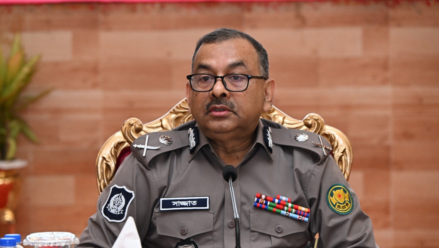 ‘আন্তরিকতা ও নিষ্ঠা দিয়ে সুষ্ঠু-গ্রহণযোগ্য নির্বাচন উপহার দিয়েছে পুলিশ’