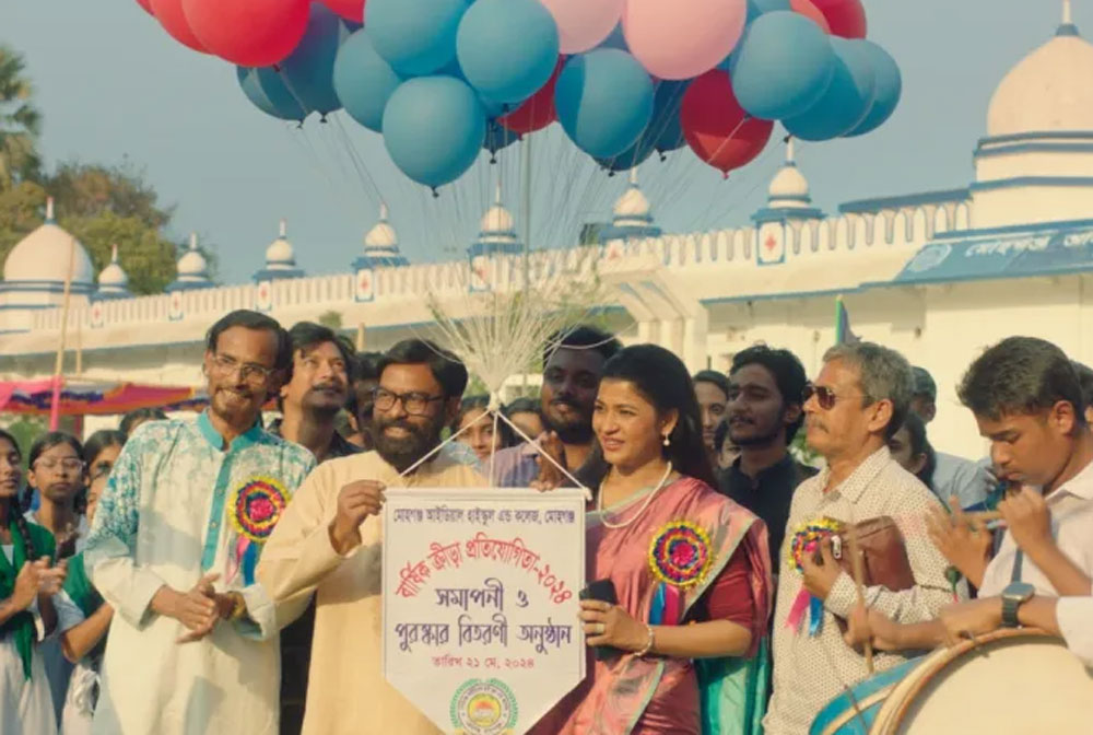 রটারডামে ‘মাস্টার’, প্রিমিয়ারের আগেই যে সুখবর দিলেন সুমিত