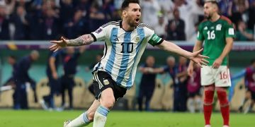 ২০২২ কাতার ফিফা বিশ্বকাপে মেক্সিকোর বিপক্ষে ৬৪ মিনিটে গোলের পর মেসির উদযাপন