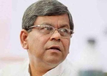 জাতীয় প্রেস ক্লাবের সাবেক সভাপতি ও জনতা পার্টি বাংলাদেশের মহাসচিব শওকত মাহমুদ। ছবি: সংগৃহীত