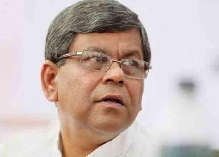 জাতীয় প্রেস ক্লাবের সাবেক সভাপতি ও জনতা পার্টি বাংলাদেশের মহাসচিব শওকত মাহমুদ। ছবি: সংগৃহীত