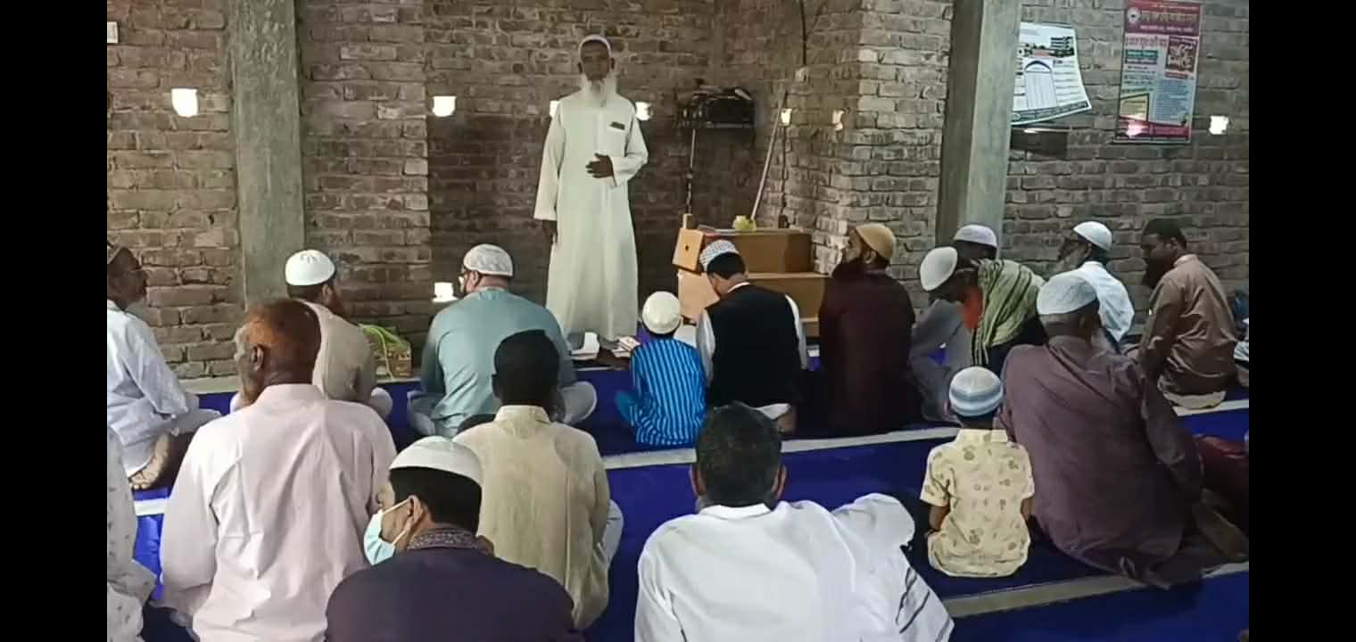 সৌদি আরবের সঙ্গে মিল রেখে সাতক্ষীরায় ঈদের জামাত অনুষ্ঠিত