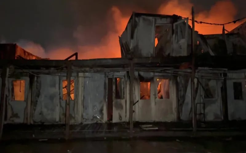 বিমান হামলায় হাসপাতাল মৃত্যুপুরী