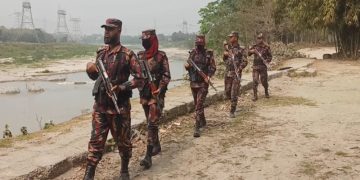 পঞ্চগড়ের বিভিন্ন সীমান্ত এলাকায় টহল ও নজরদারি বাড়িয়েছে বর্ডার গার্ড বাংলাদেশ (বিজিবি), ছবি: প্রতিনিধি।