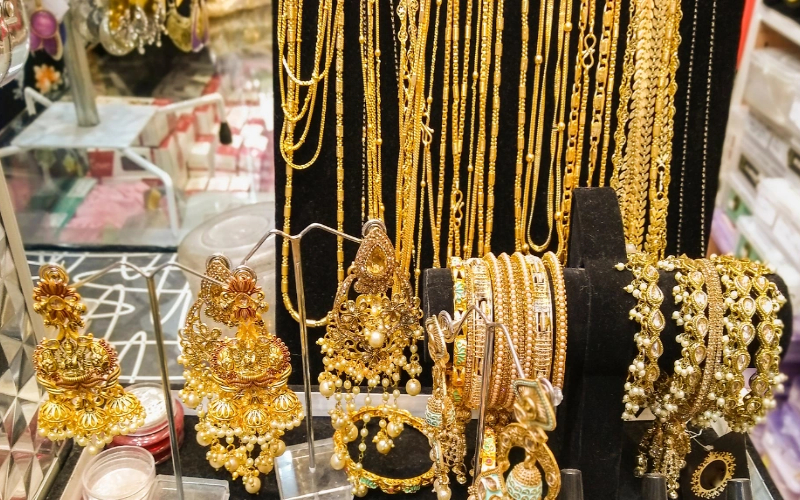 এক দিনের ব্যবধানে আবারও বাড়ল স্বর্ণের দাম