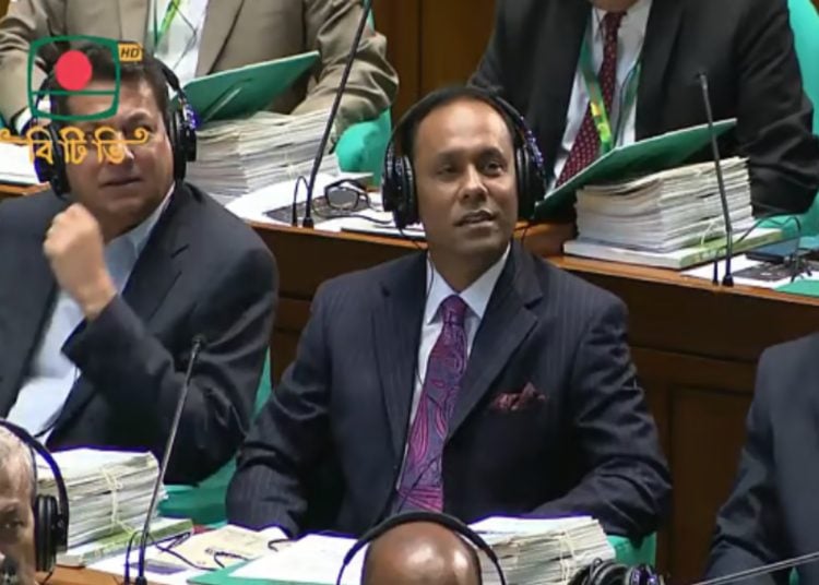 ত্রয়োদশ জাতীয় সংসদের ডেপুটি স্পিকার ভূমি প্রতিমন্ত্রী কায়সার কামাল, ছবি: সংগৃহীত।