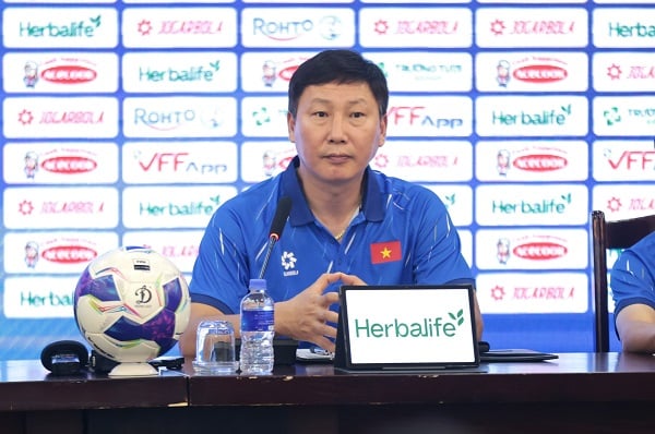 হামজাকে আটকানোর ‘বিশেষ’ পরিকল্পনা কষছে ভিয়েতনাম