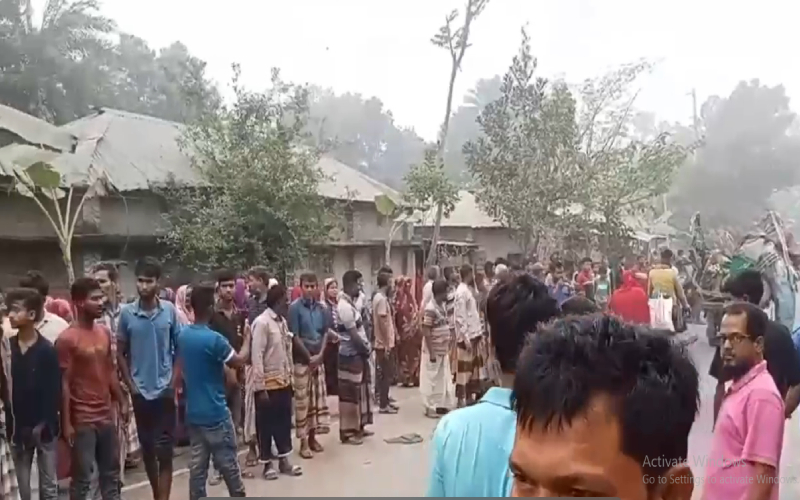 ‎রাজশাহীতে সিএনজি-ভটভটির মুখোমুখি সংঘর্ষে নিহত ৩