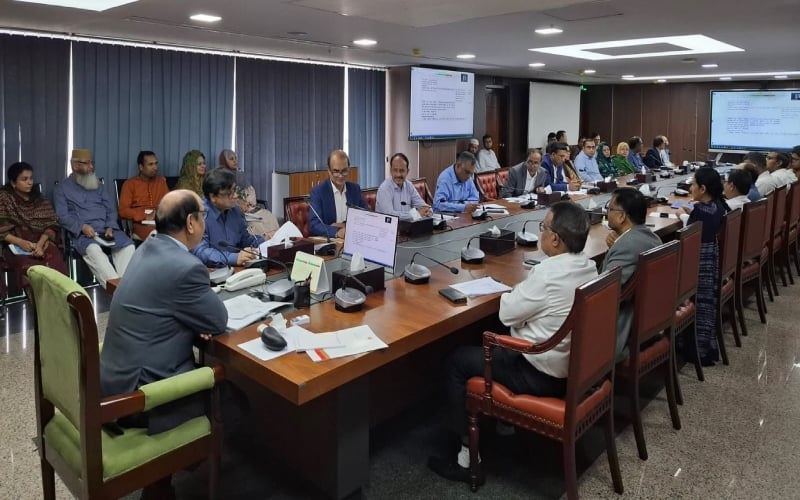 ছবি: রাজধানীর ইস্কাটনে প্রবাসী কল্যাণ মন্ত্রণালয়ের সভাকক্ষে “সবার আগে বাংলাদেশ” শীর্ষক কর্মশালা অনুষ্ঠিত।