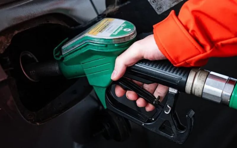 ইরান যুদ্ধ: রাশিয়ার তেল কেনায় সাময়িক ছাড় দিল যুক্তরাষ্ট্র