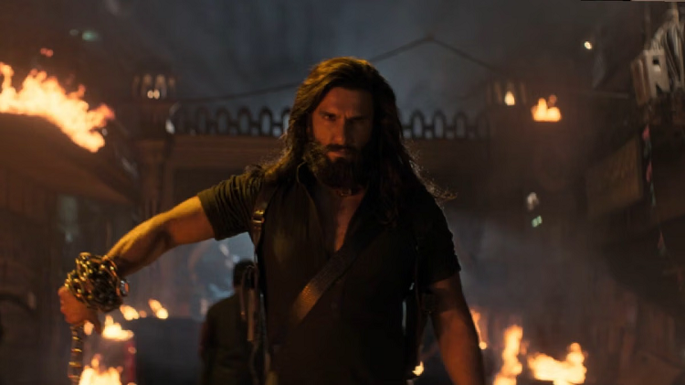 তিন দিনেই ৩০০ কোটির গণ্ডি পার! | চ্যানেল আই অনলাইন তিন দিনেই ৩০০ কোটির গণ্ডি পার! | চ্যানেল আই অনলাইন