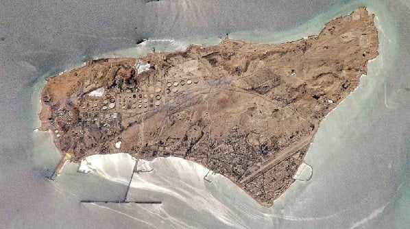 আমিরাতের তিন বন্দরে হামলার সতর্কবার্তা ইরানের