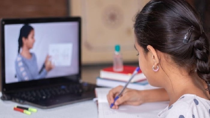 সব শিক্ষাপ্রতিষ্ঠানে ৩ দিন অনলাইন ক্লাস: শিক্ষা মন্ত্রণালয়