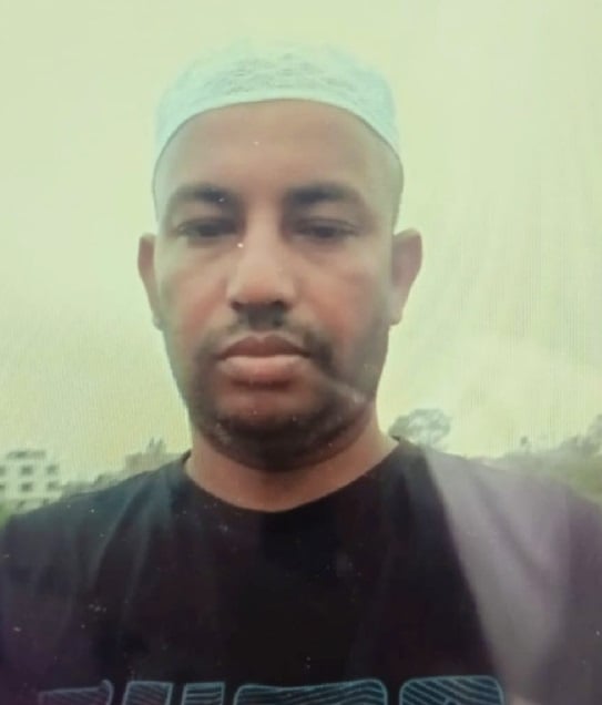 ফেনীতে মাথার ওপর গাছ পড়ে ব্যবসায়ীর মৃত্যু