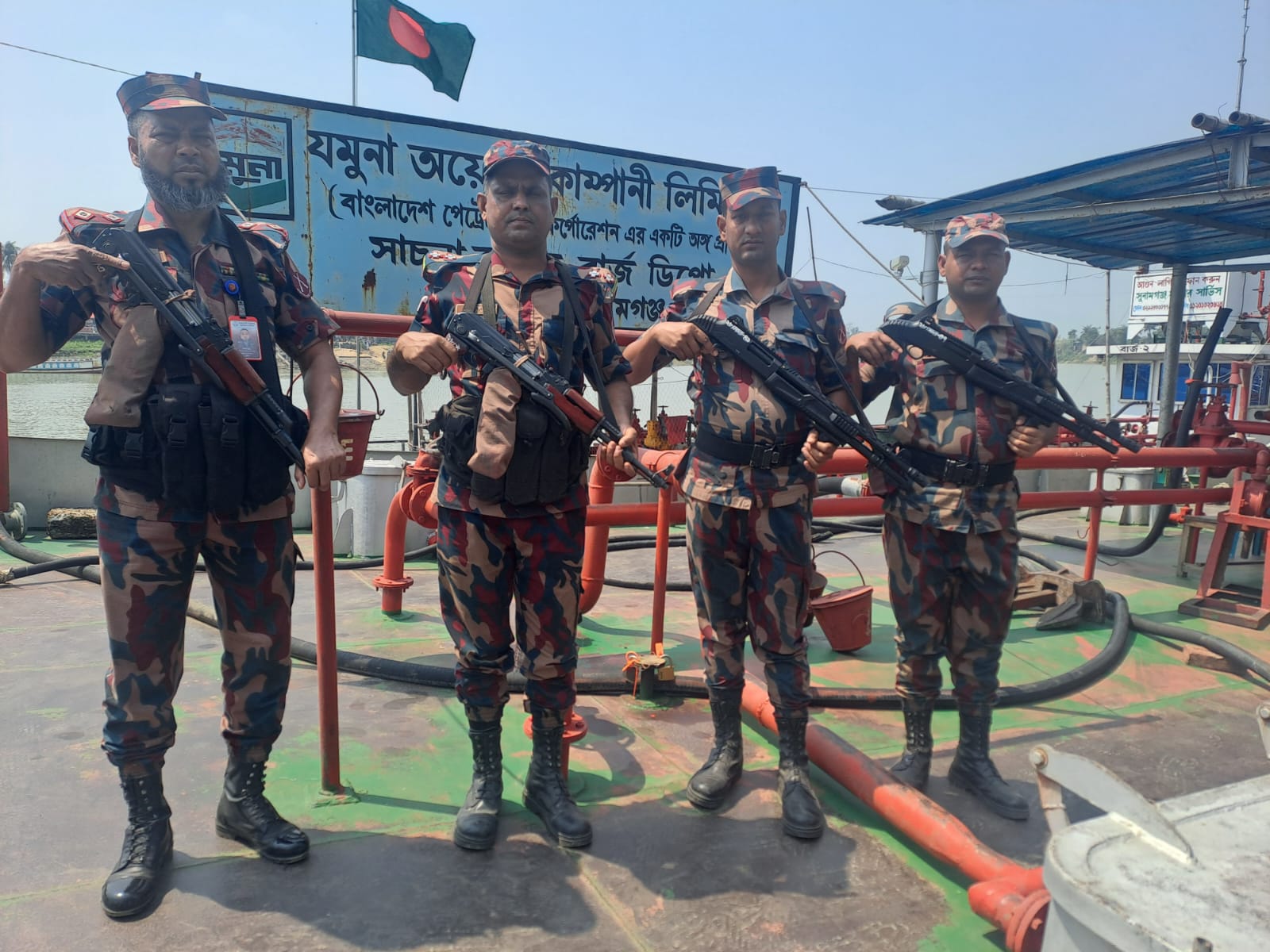 জ্বালানি মজুত রোধে ১৯ ডিপোতে বিজিবি মোতায়েন