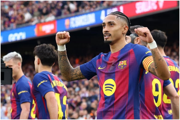 রাফিনহার হ্যাটট্রিক, সেভিয়াকে হারিয়ে ৪ পয়েন্টের লিড বার্সার | চ্যানেল আই অনলাইন রাফিনহার হ্যাটট্রিক, সেভিয়াকে হারিয়ে ৪ পয়েন্টের লিড বার্সার | চ্যানেল আই অনলাইন