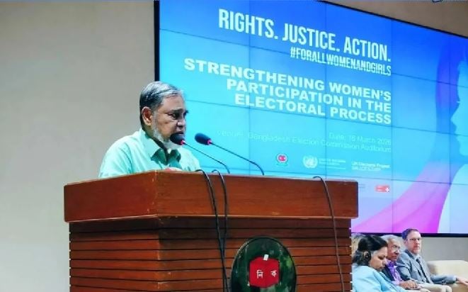 নারীদের গৃহস্থালি কাজের কোনো আর্থিক মূল্যায়ন করা হয় না: সিইসি