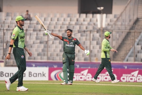 ওয়ানডে দিয়ে তানজিদের প্রথম সেঞ্চুরি এলো