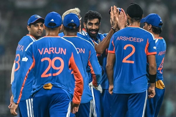 উইন্ডিজকে হারিয়ে সেমিতে ভারত | চ্যানেল আই অনলাইন উইন্ডিজকে হারিয়ে সেমিতে ভারত | চ্যানেল আই অনলাইন