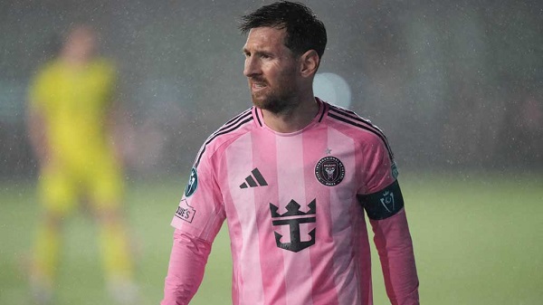 মেসির নামে স্ট্যান্ড করছে মিয়ামি